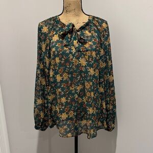 Torrid Women's Green Floral Tie-Neck Blouse